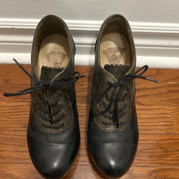 London Fly Girl booties - Picture 5 of 6